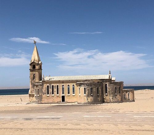 Angola Namibe nasıl bir yer