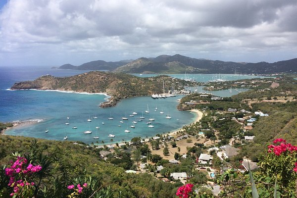 Antigua ve Barbuda English Harbour nasıl bir yer?