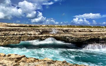 Antigua ve Barbuda Willikies nasıl bir yer?