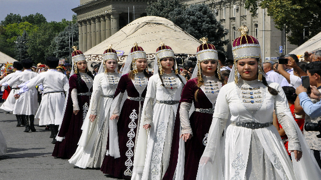 Kırgızistan nasıl bir yer