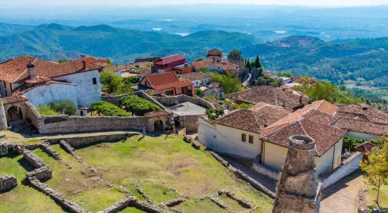 Arnavutluk Akçahisar (Kruja) nasıl bir yer?