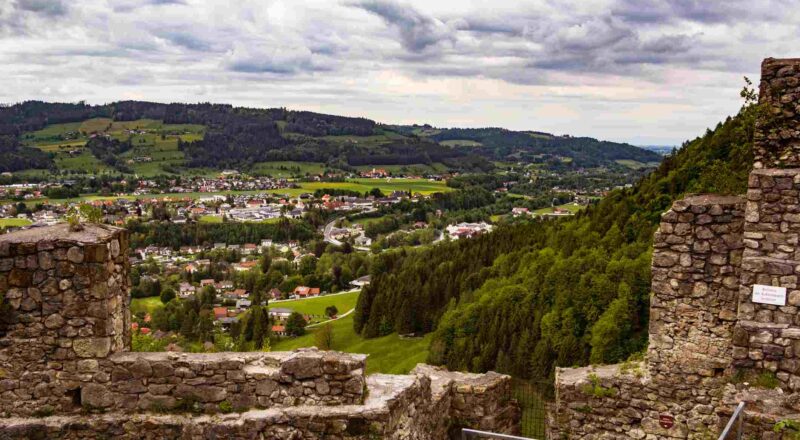 Yukarı Avusturya Scharnstein nasıl bir yer?